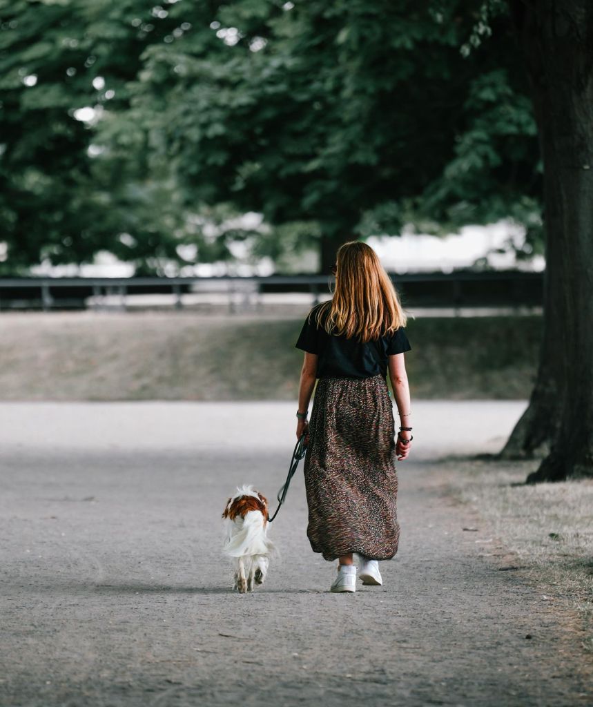 woman-7308033_1920 Leinenhelden